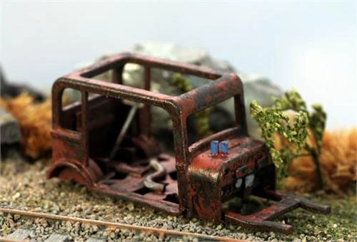 S Scale 1930's Car Skeleton, Derelict, Rusting Out, Finished 3 S Scale 1930's Car Skeleton, Derelict, Rusting Out, Finished