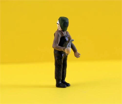 S Scale People, The WELDER, Finished Workshop 1/64 Figure 3 S Scale People, The WELDER, Finished Workshop 1/64 Figure