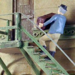 N Scale People, Lugging A Box Up Stairs, Finished
