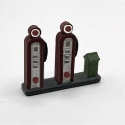 N Scale Detail Gas Pumps And Trash Can On Island Finished Set