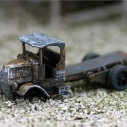 N Scale 1930s Work Truck (Bulldog) RUSTING AWAY, Finished Model